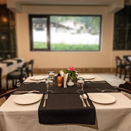 Langdale Manor Hotel Nainital Kültér fotó
