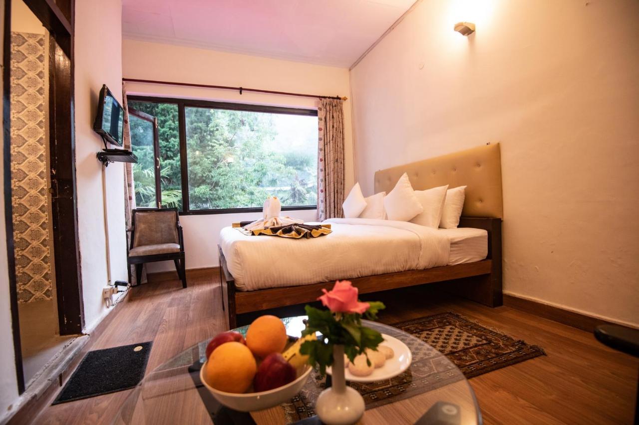 Langdale Manor Hotel Nainital Kültér fotó