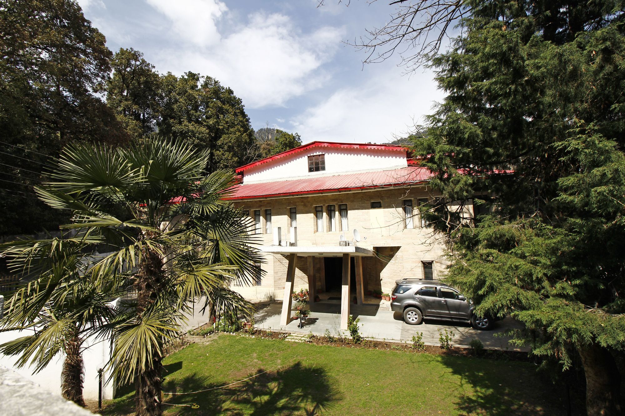 Langdale Manor Hotel Nainital Kültér fotó